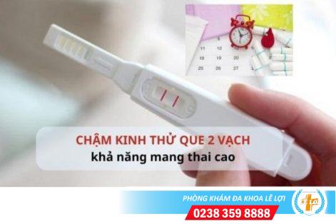 Chậm kinh thử que 2 vạch chắc chắn có thai không?